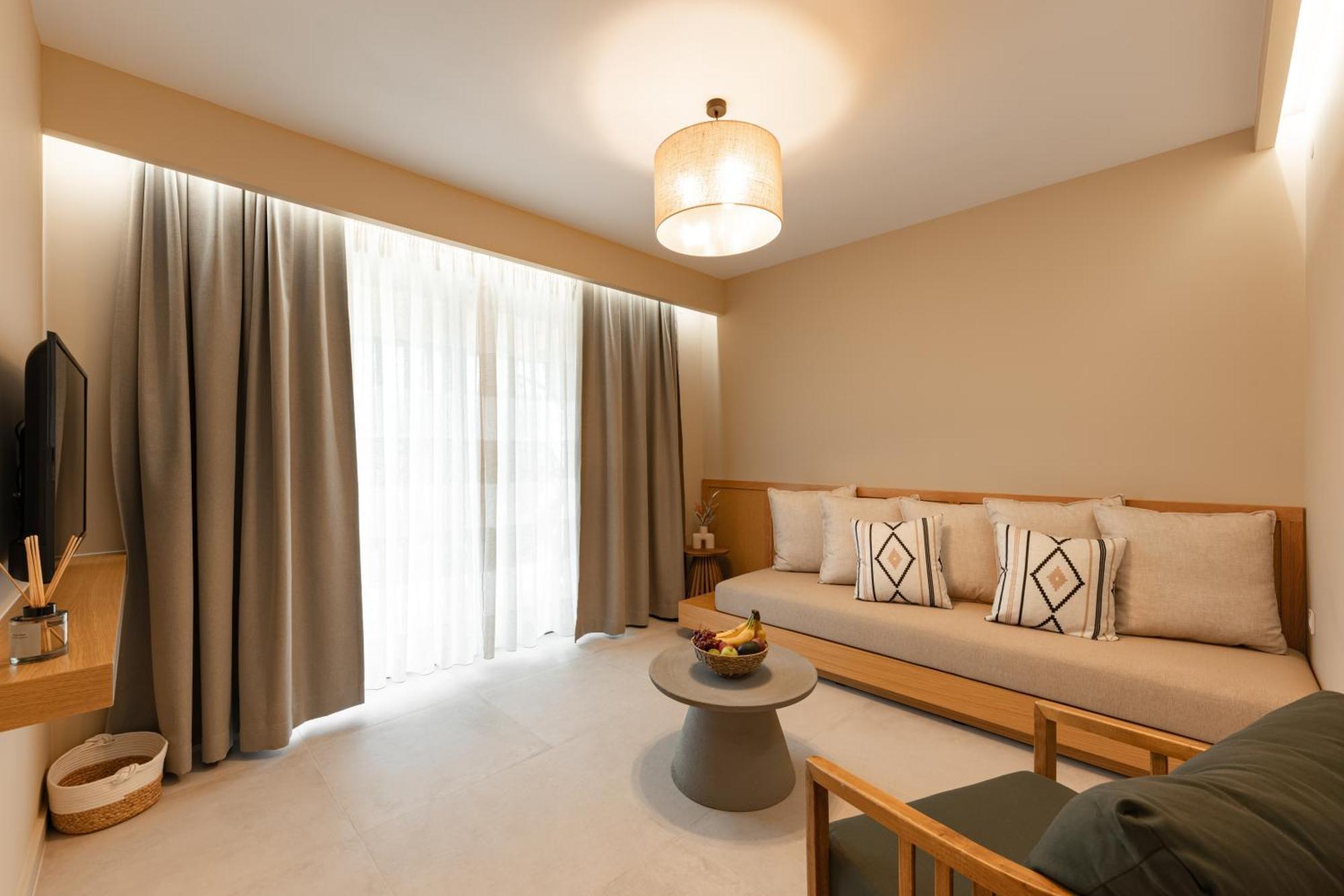 Trinity Design Suites Valanidorachi Esterno foto