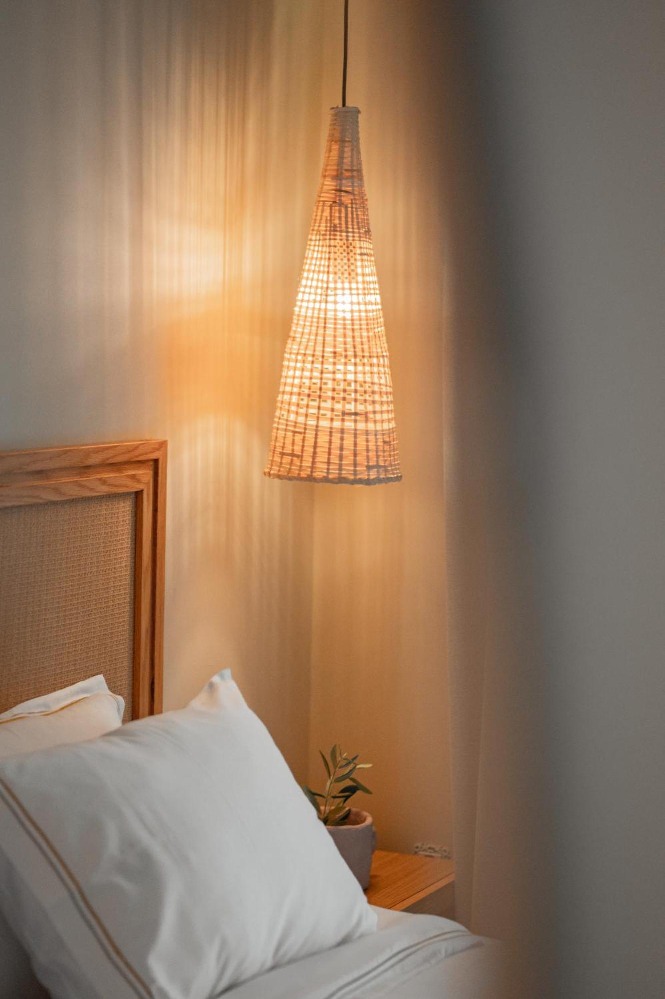 Trinity Design Suites Valanidorachi Esterno foto