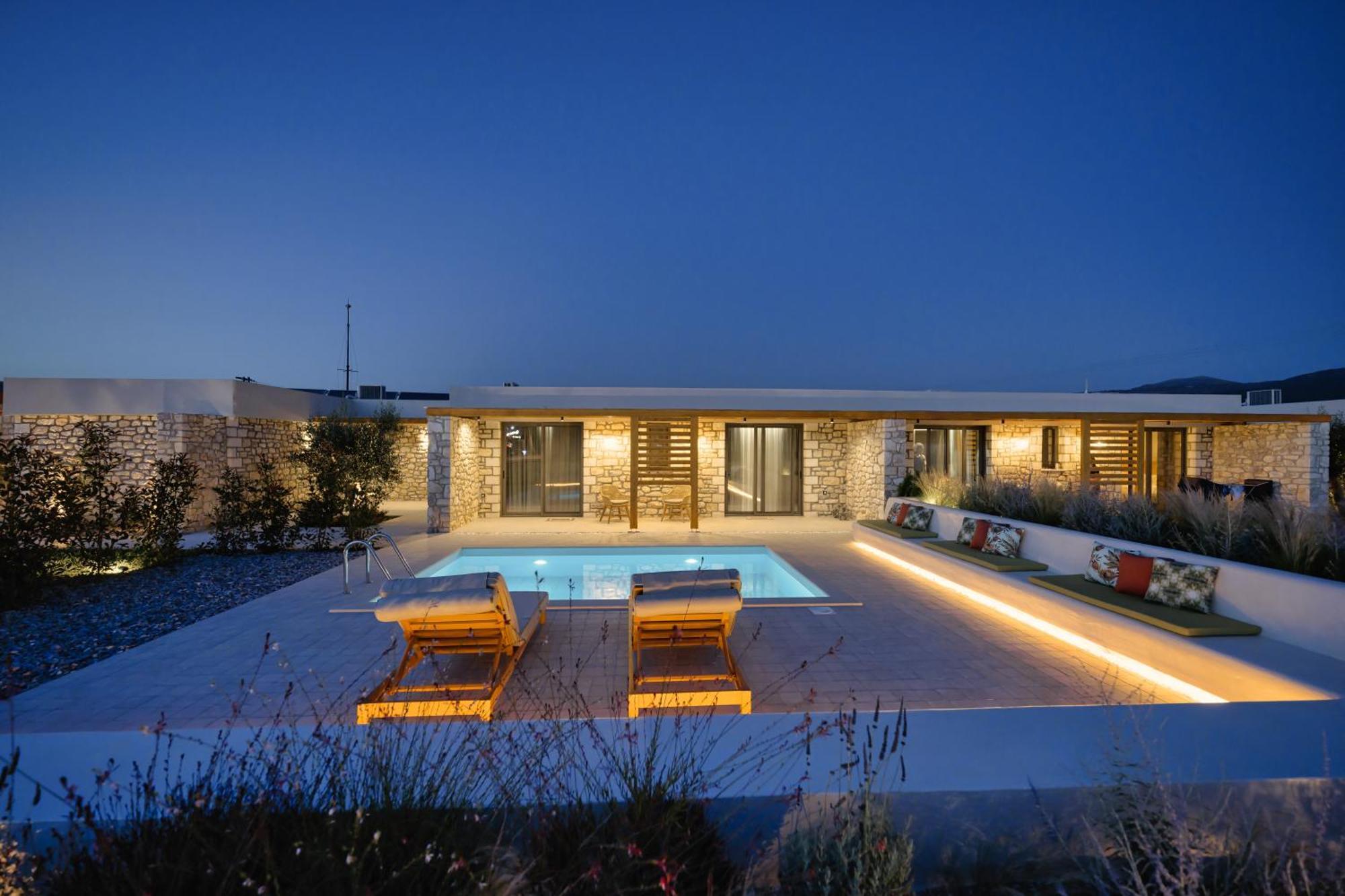 Trinity Design Suites Valanidorachi Esterno foto