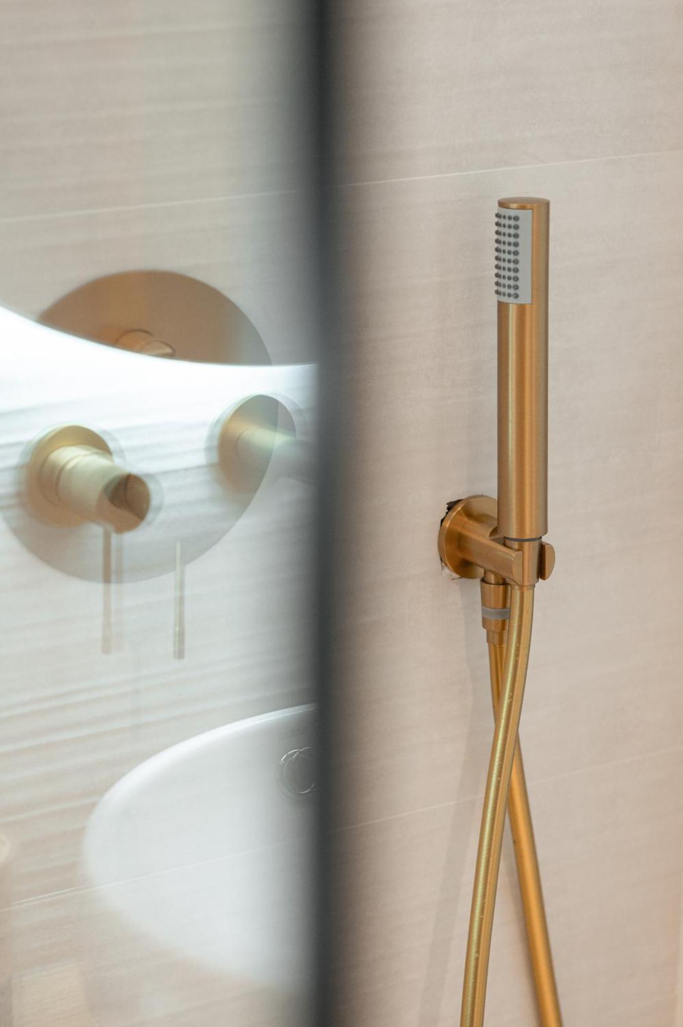 Trinity Design Suites Valanidorachi Esterno foto