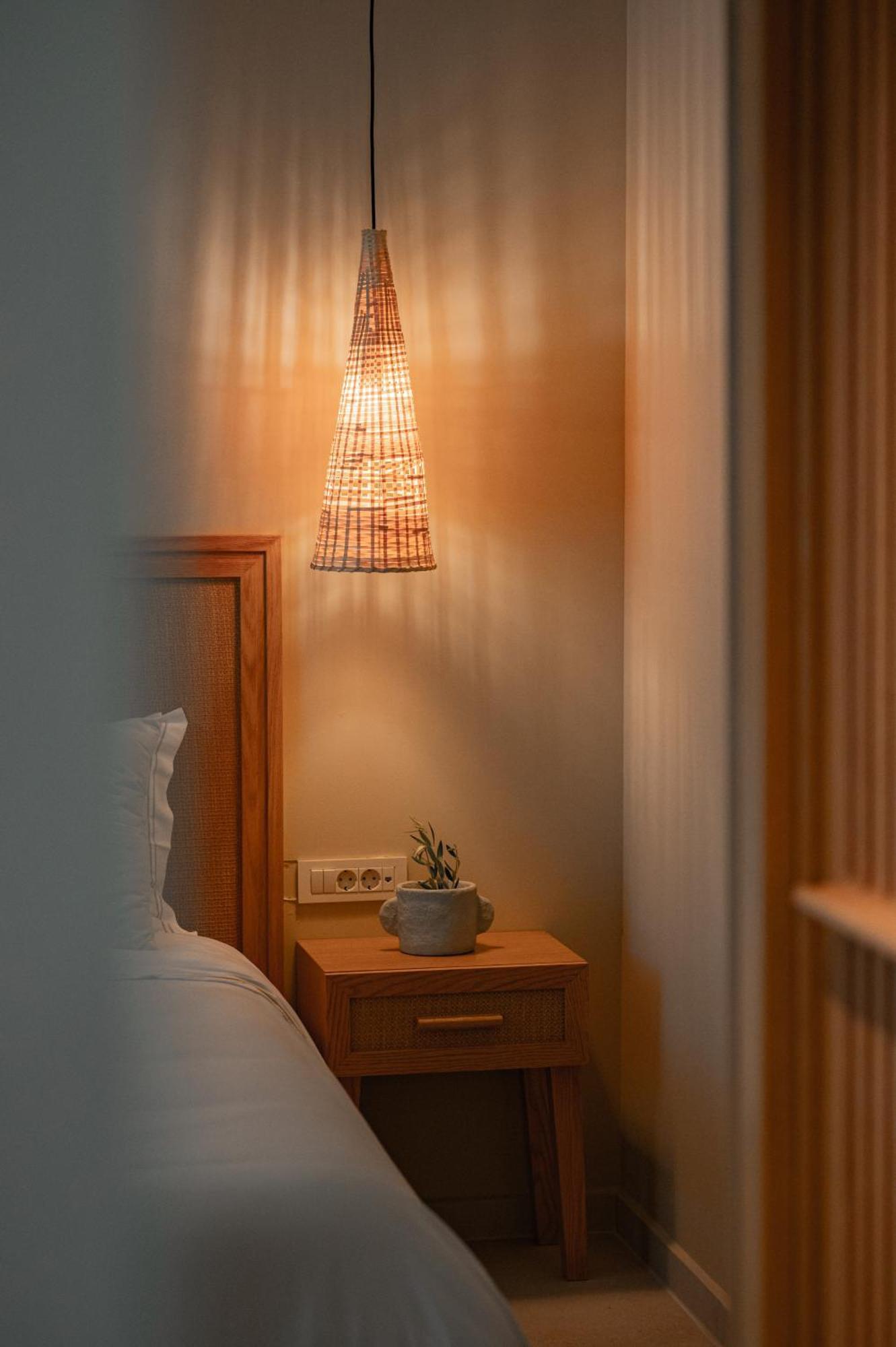 Trinity Design Suites Valanidorachi Esterno foto